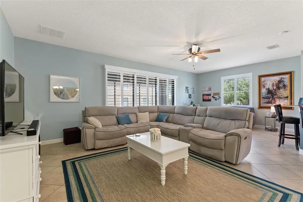 8961 Dove Valley Way Davenport FL 33896