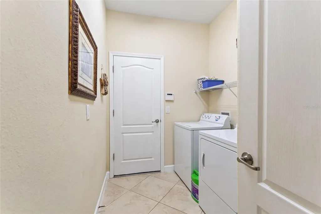 8961 Dove Valley Way Davenport FL 33896