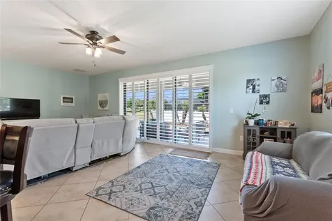 8961 Dove Valley Way Davenport FL 33896