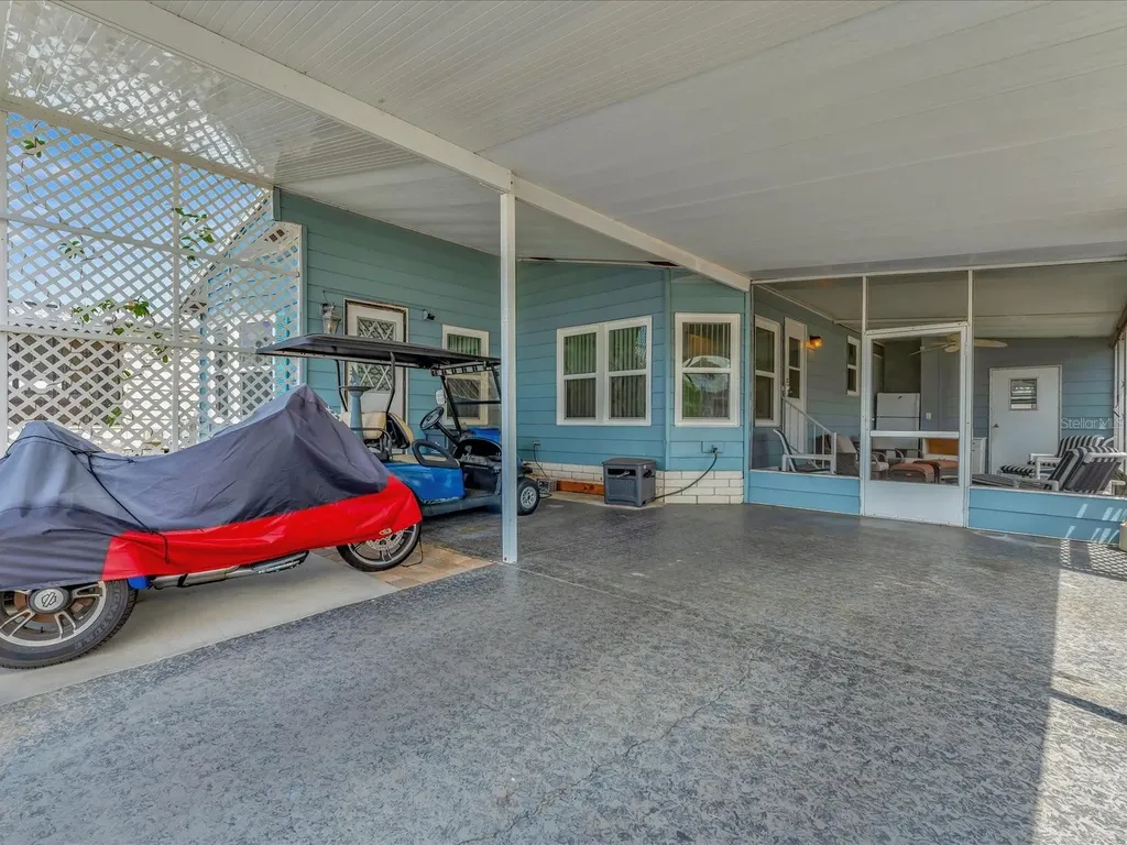 199 S Port Royal Lane Apollo Beach FL 33572
