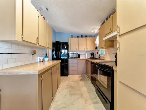 199 S Port Royal Lane Apollo Beach FL 33572