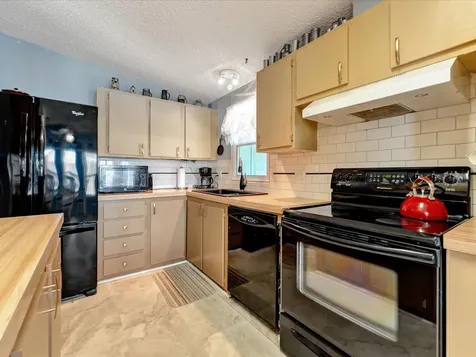 199 S Port Royal Lane Apollo Beach FL 33572