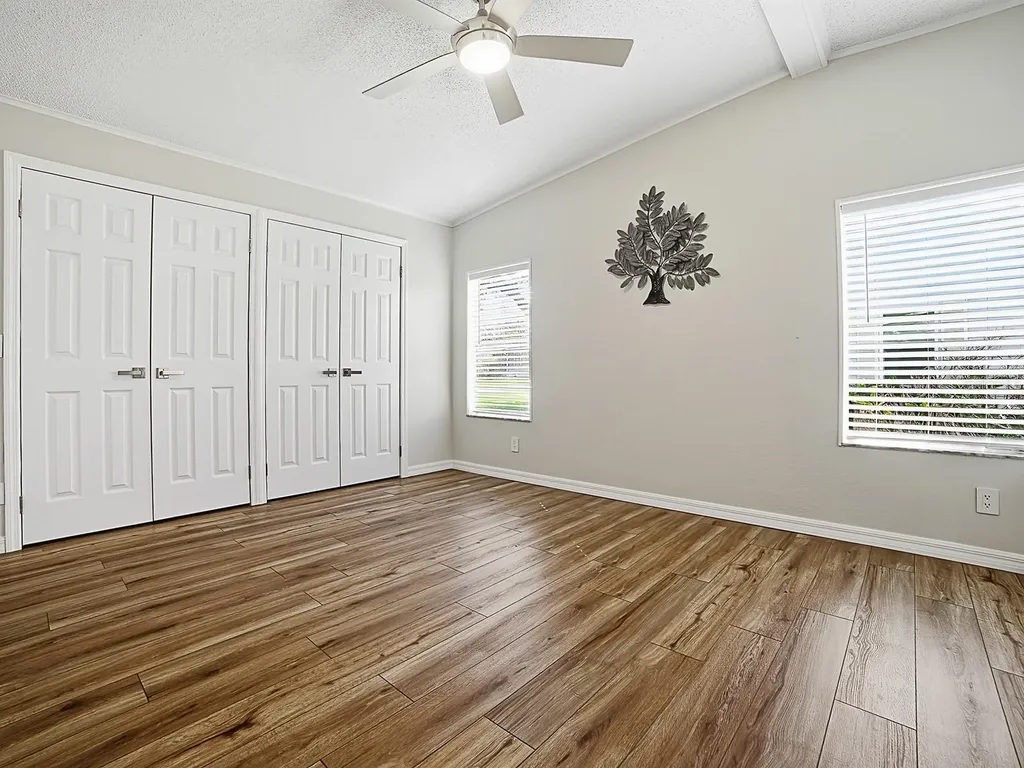 25143 Barrow Hill Leesburg FL 34748