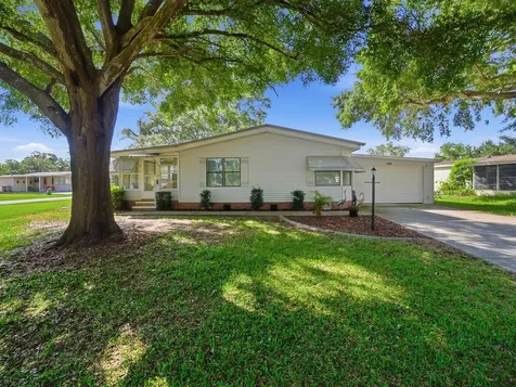 25143 Barrow Hill Leesburg FL 34748