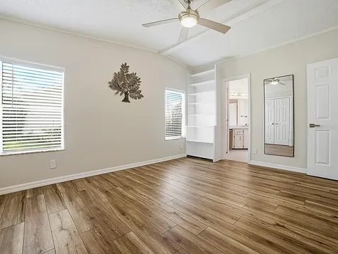 25143 Barrow Hill Leesburg FL 34748