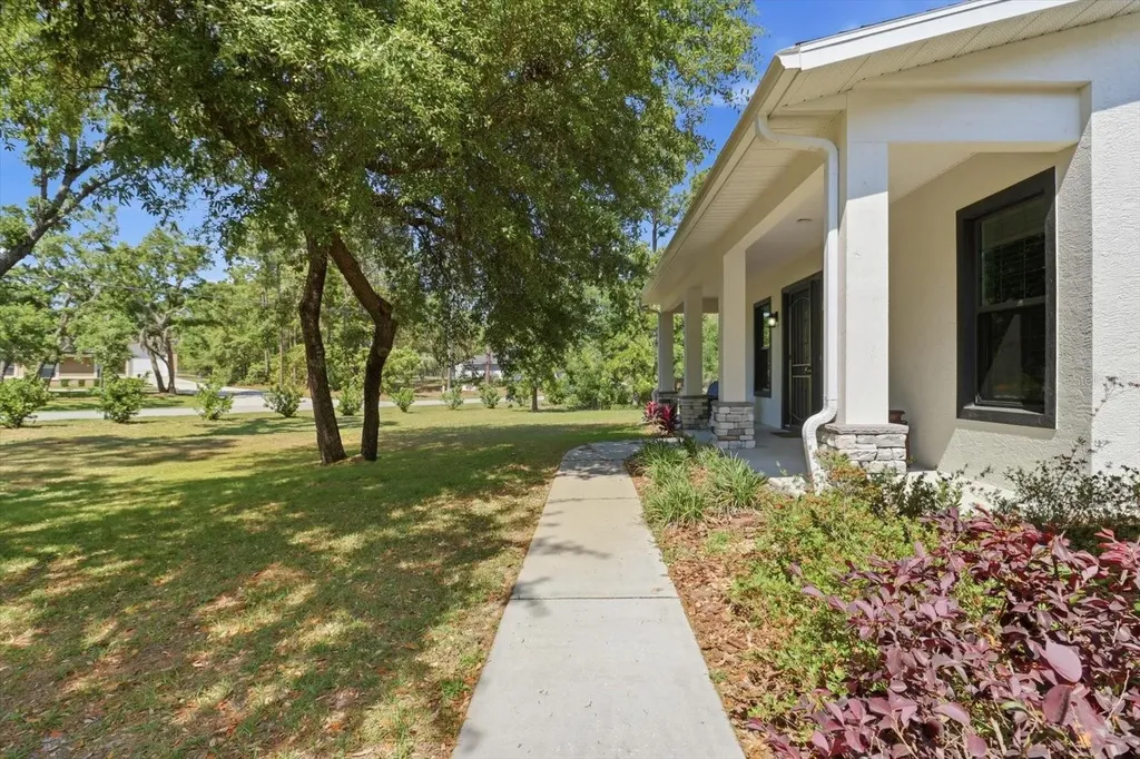 5405 N Cheyenne Drive Beverly Hills FL 34465