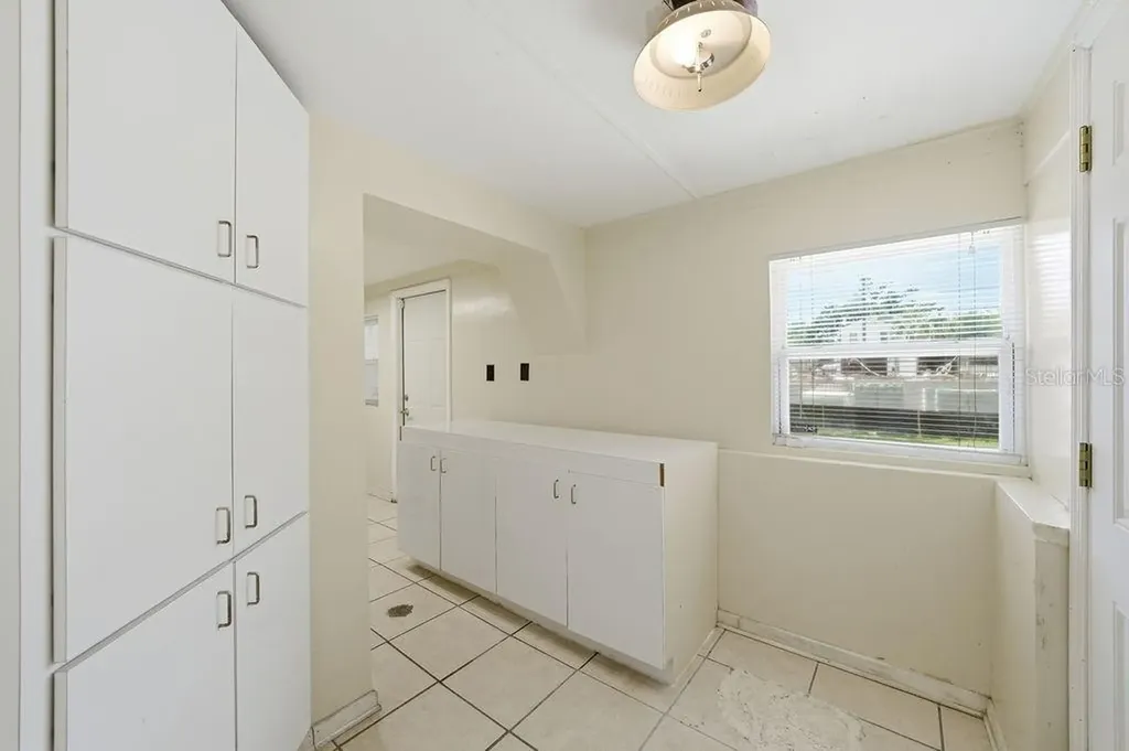 7207 S West Shore Boulevard Tampa FL 33616