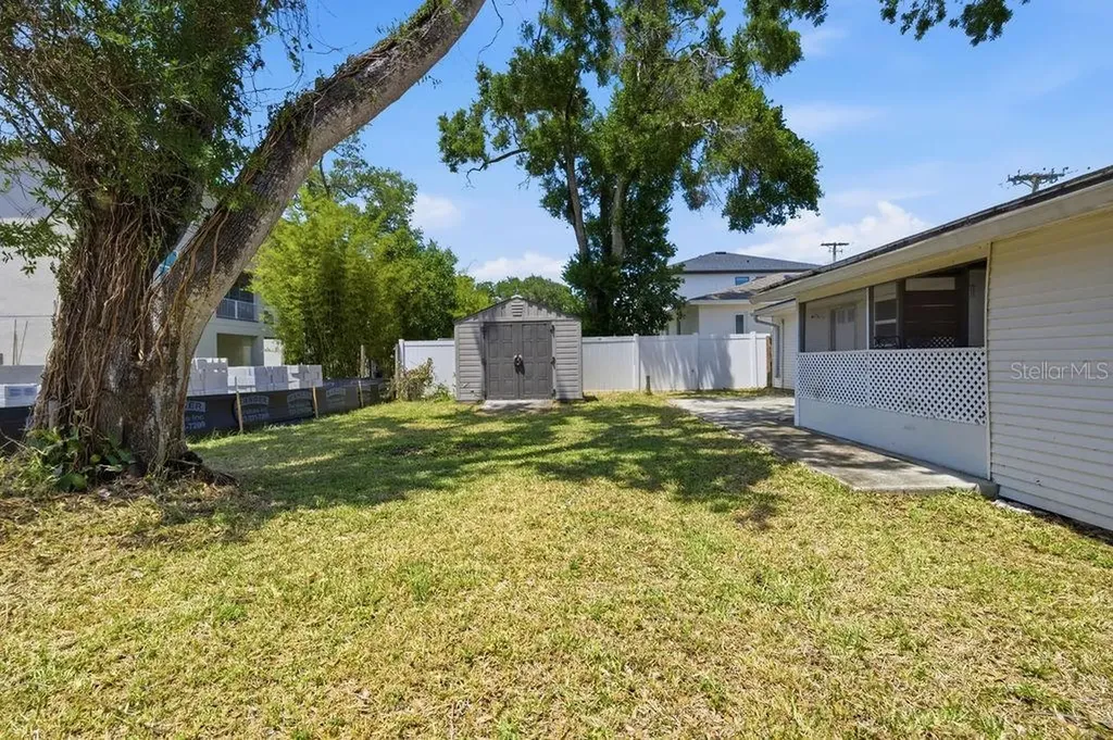 7207 S West Shore Boulevard Tampa FL 33616