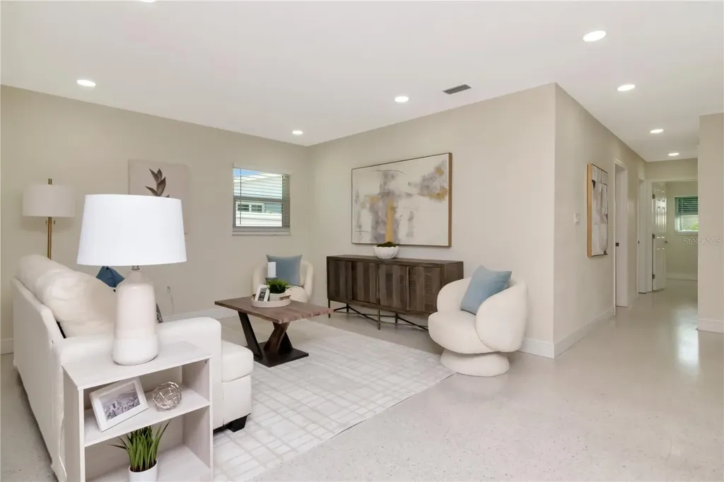 106 Steven Street Ruskin FL 33570