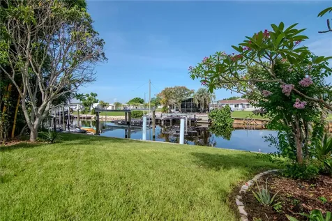 106 Steven Street Ruskin FL 33570
