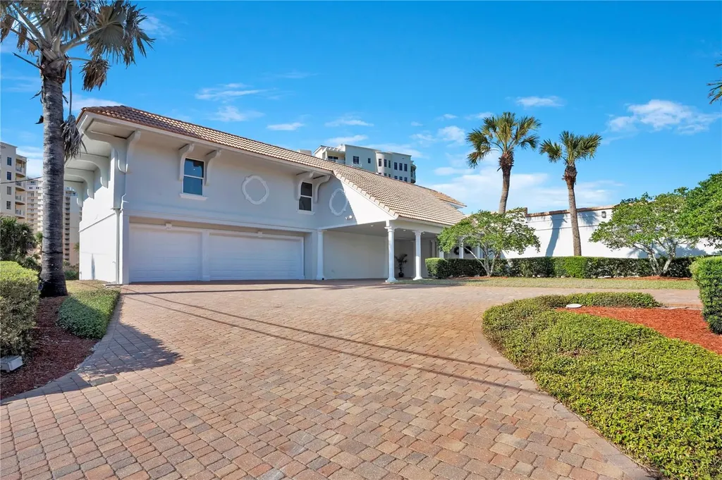 2117 Ocean Drive New Smyrna Beach FL 32169