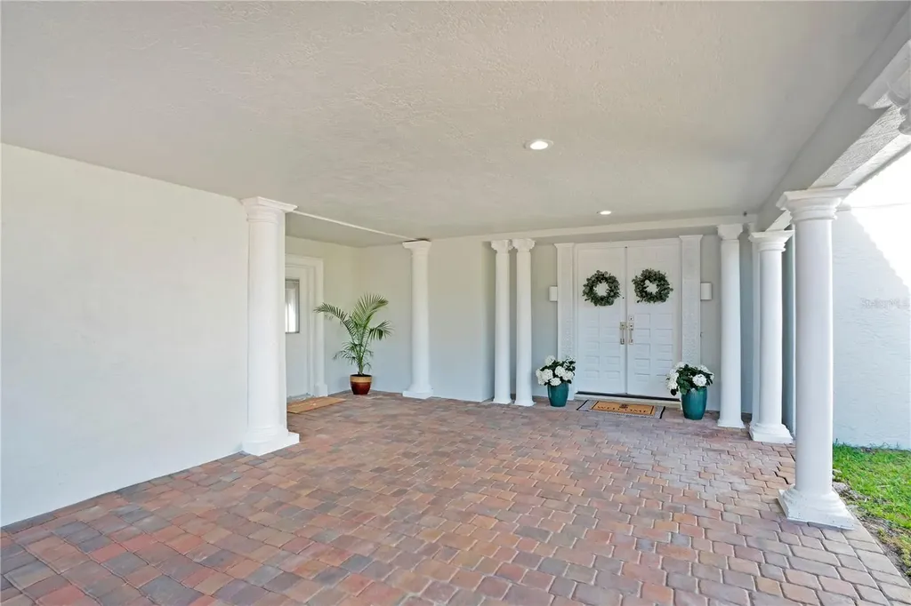 2117 Ocean Drive New Smyrna Beach FL 32169