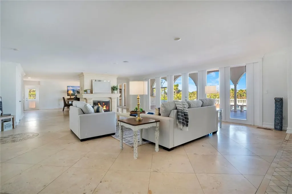 2117 Ocean Drive New Smyrna Beach FL 32169
