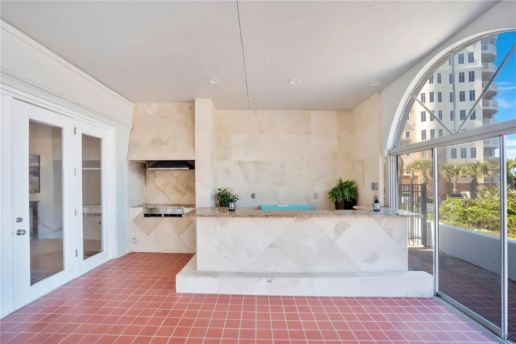 2117 Ocean Drive New Smyrna Beach FL 32169