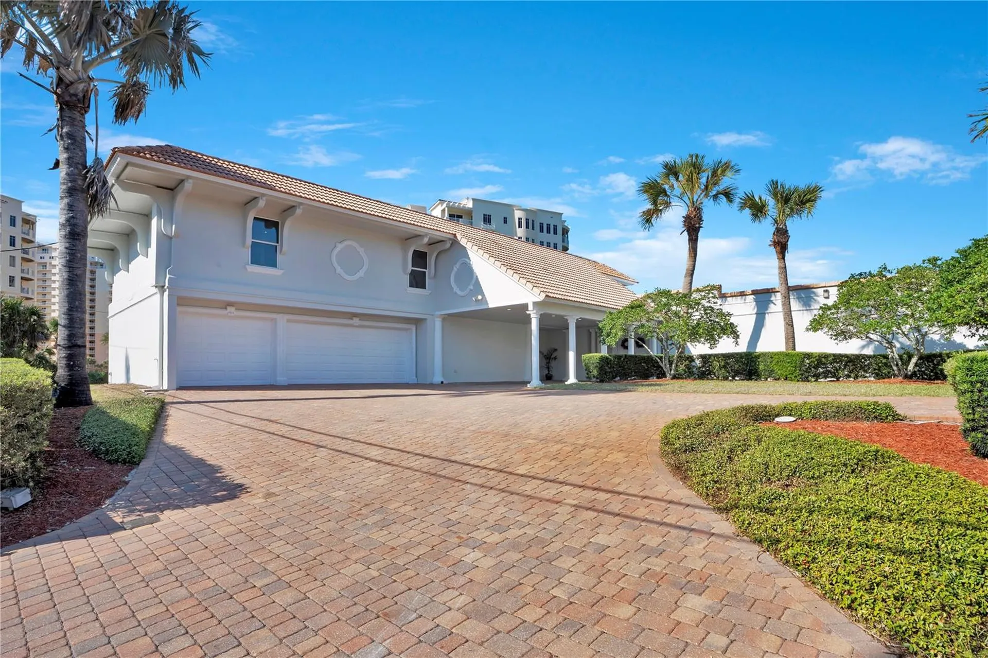 2117 Ocean Drive New Smyrna Beach FL 32169