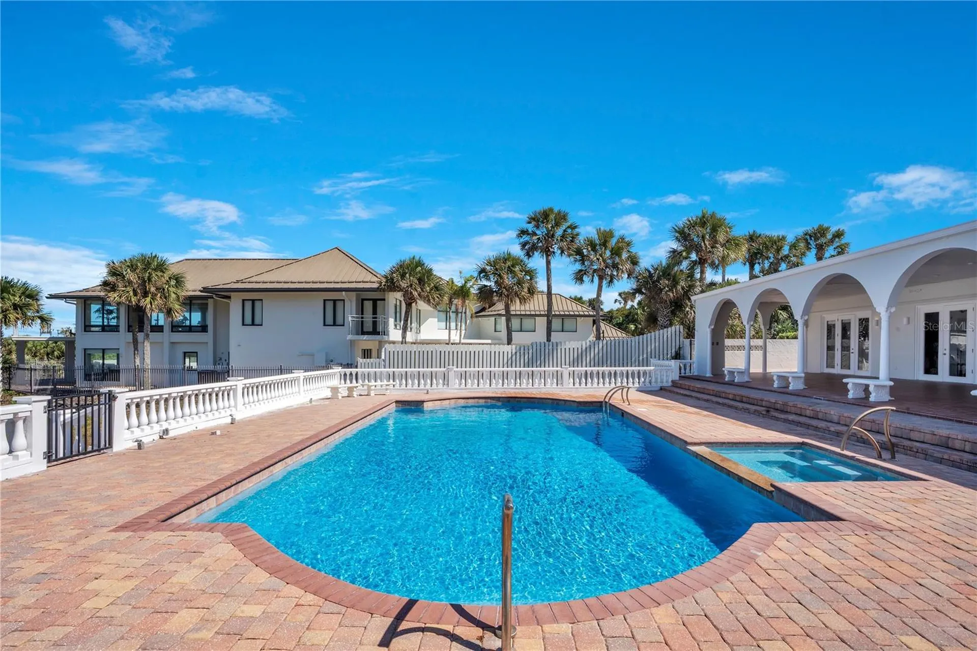 2117 Ocean Drive New Smyrna Beach FL 32169