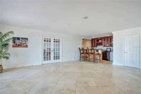 2117 Ocean Drive New Smyrna Beach FL 32169