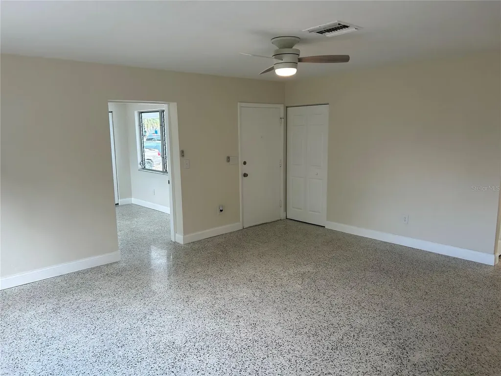 1555 Fort Smith Boulevard Deltona FL 32725
