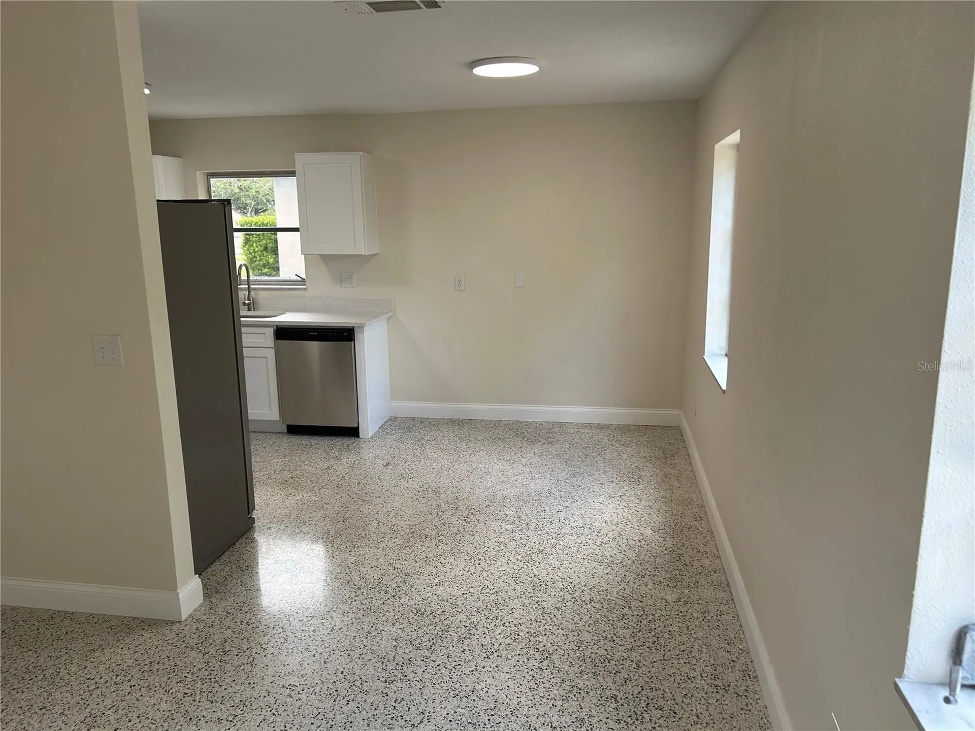 1555 Fort Smith Boulevard Deltona FL 32725