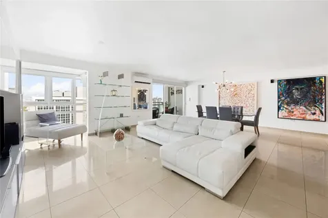 303 Villamil San Juan PR 00907