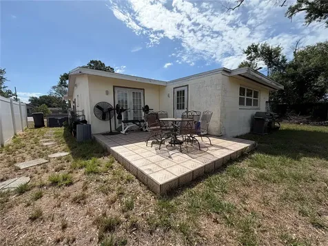 5164 Jasmine Circle St Petersburg FL 33714