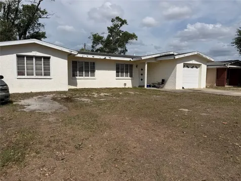5164 Jasmine Circle St Petersburg FL 33714
