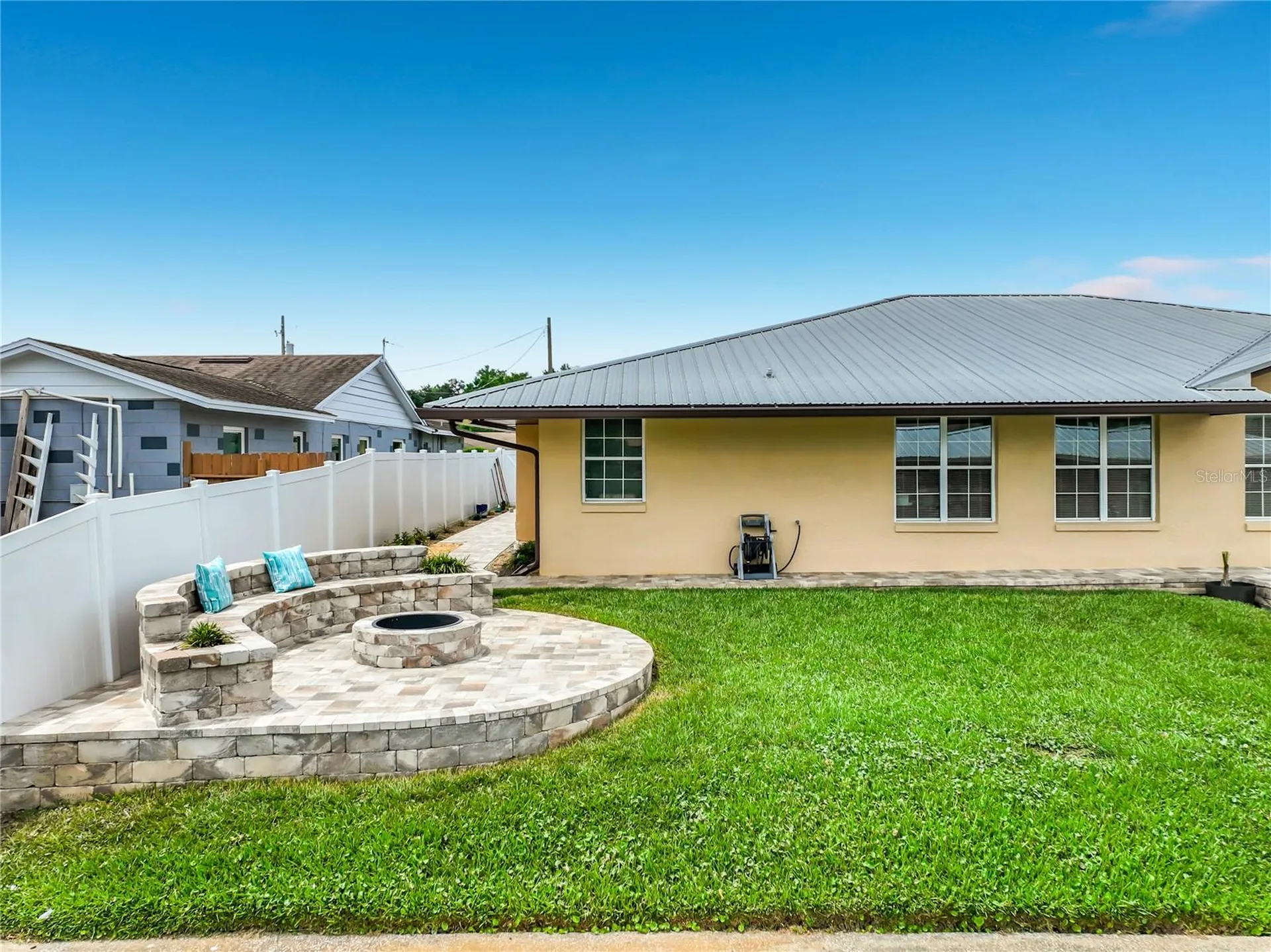 2404 Lauderdale Court Orlando FL 32805