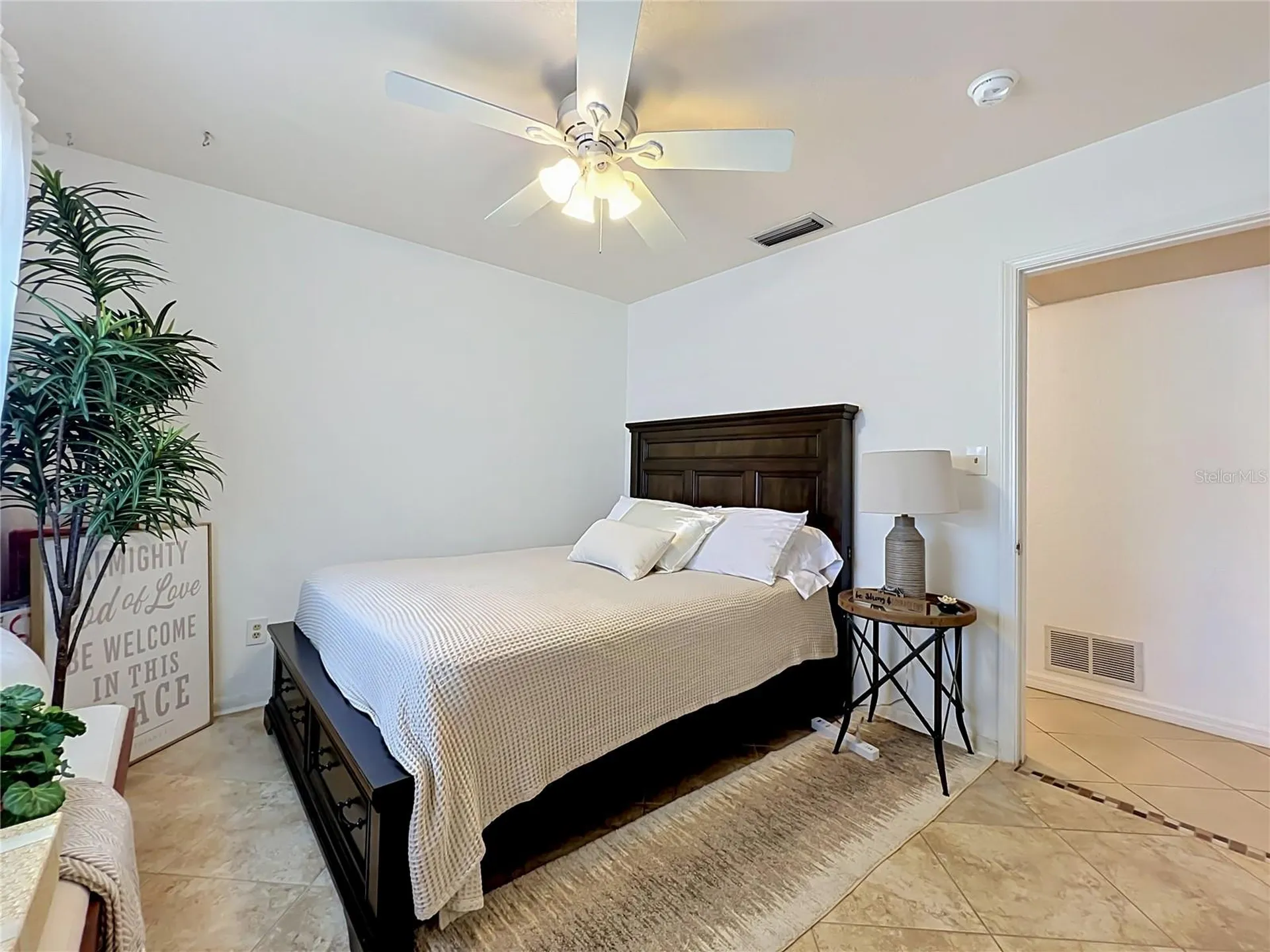 2404 Lauderdale Court Orlando FL 32805