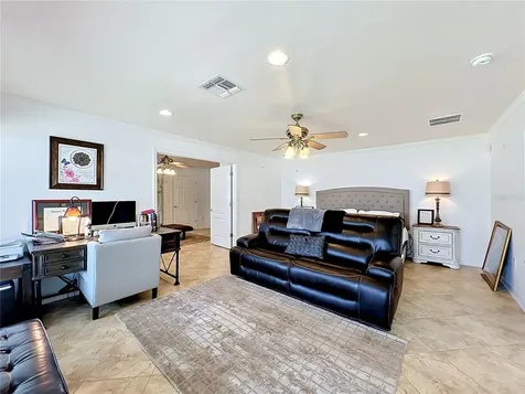 2404 Lauderdale Court Orlando FL 32805