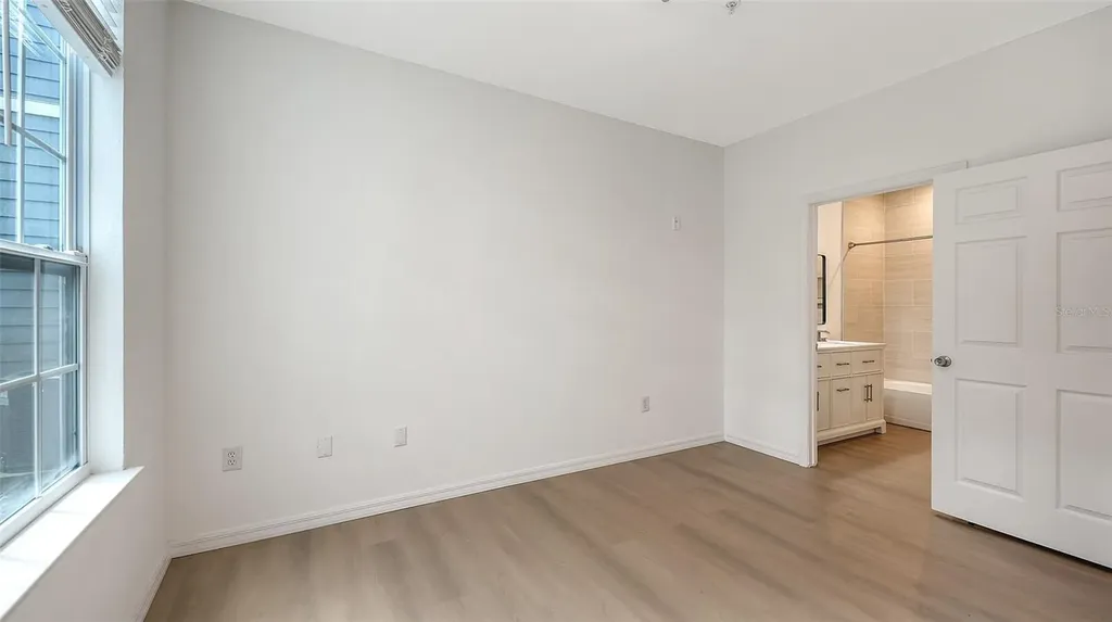5561 Rosehill Road Sarasota FL 34233