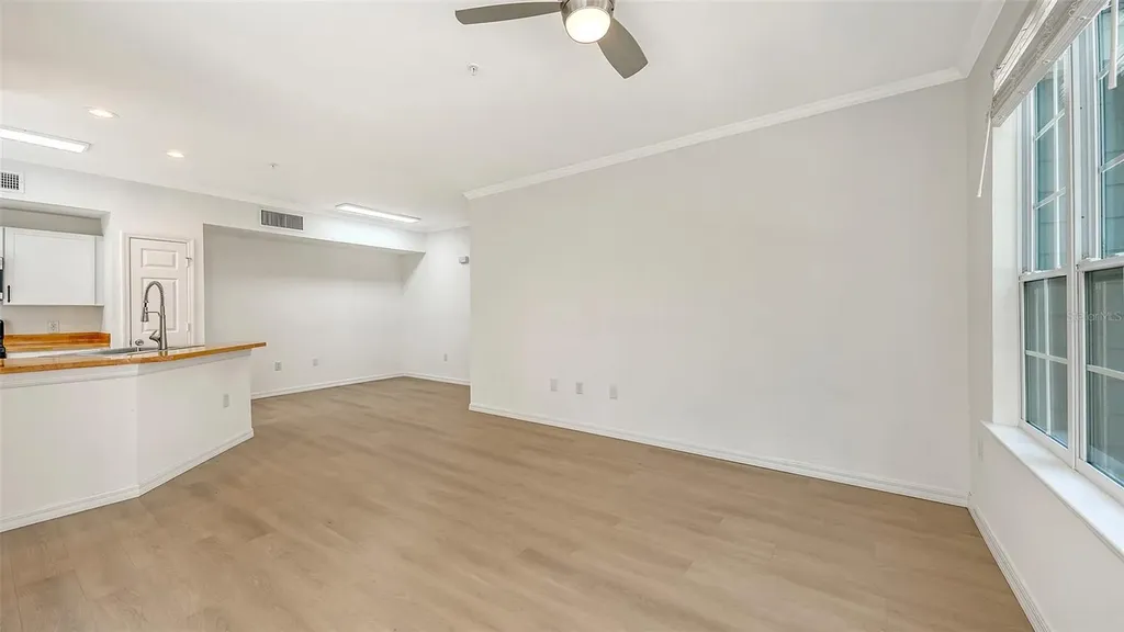 5561 Rosehill Road Sarasota FL 34233