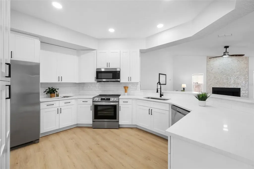 6031 65th Avenue N Pinellas Park FL 33781