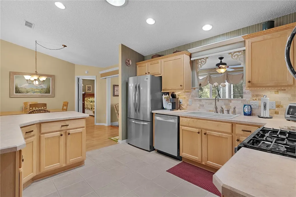 2766 Privada Drive The Villages FL 32162