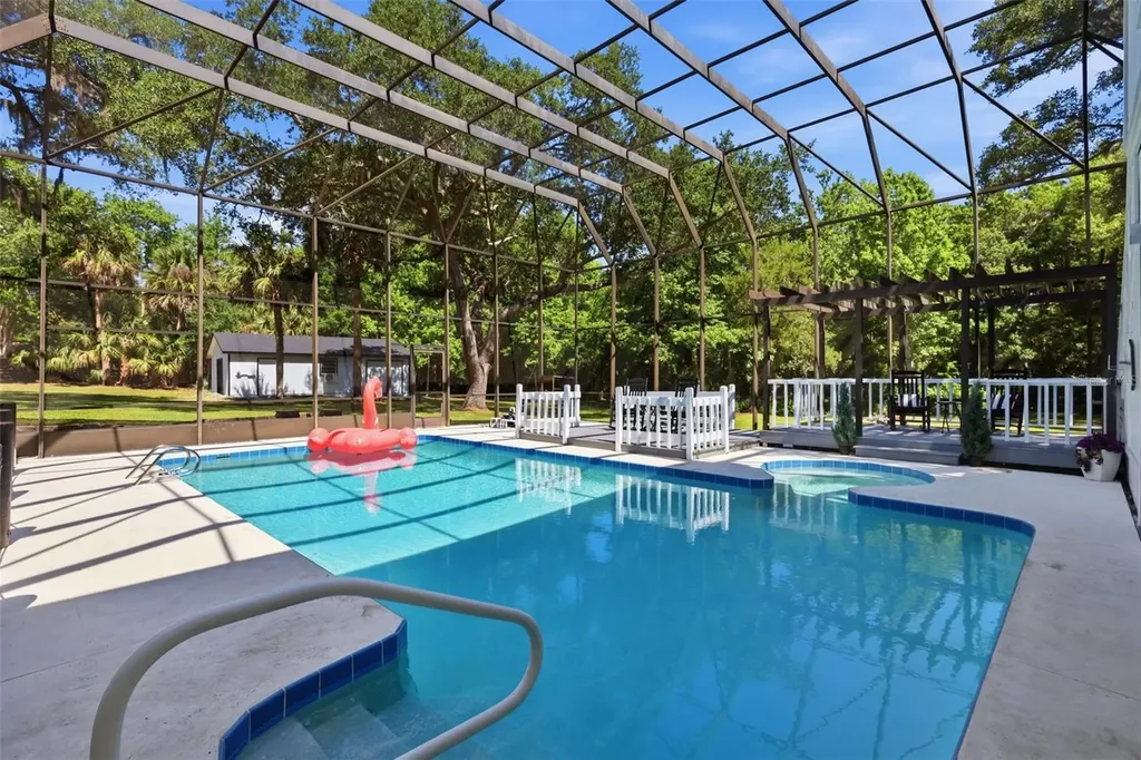 155 E Country Circle Drive E Port Orange FL 32128