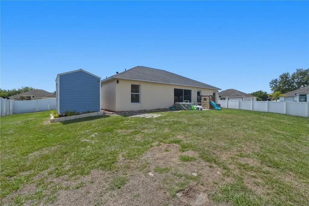 2922 Fairweather Way Kissimmee FL 34758