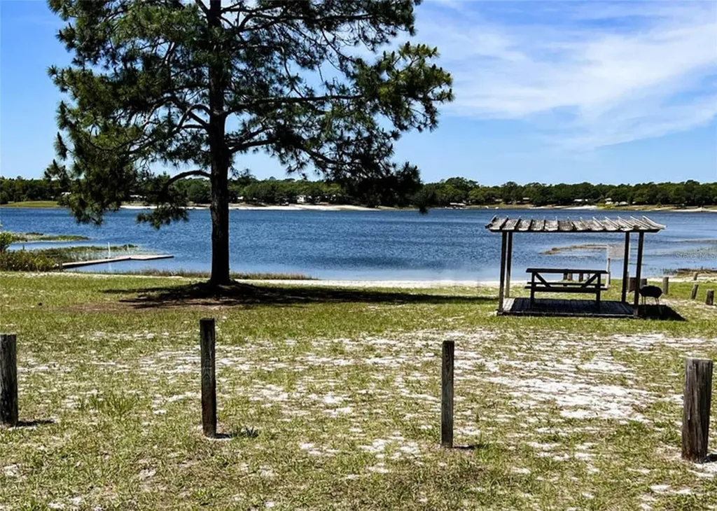 6286 1st Avenue Keystone Heights FL 32656
