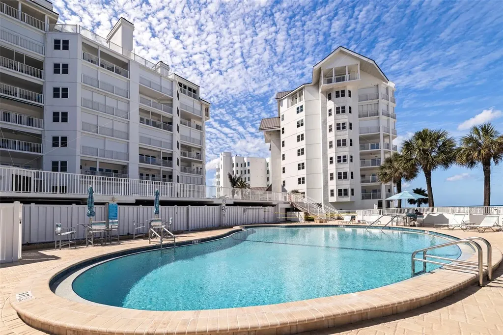 1586 Gulf Boulevard Clearwater Beach FL 33767