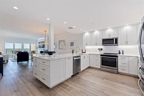 1586 Gulf Boulevard Clearwater Beach FL 33767