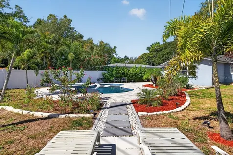 3121 30th Street N St Petersburg FL 33713
