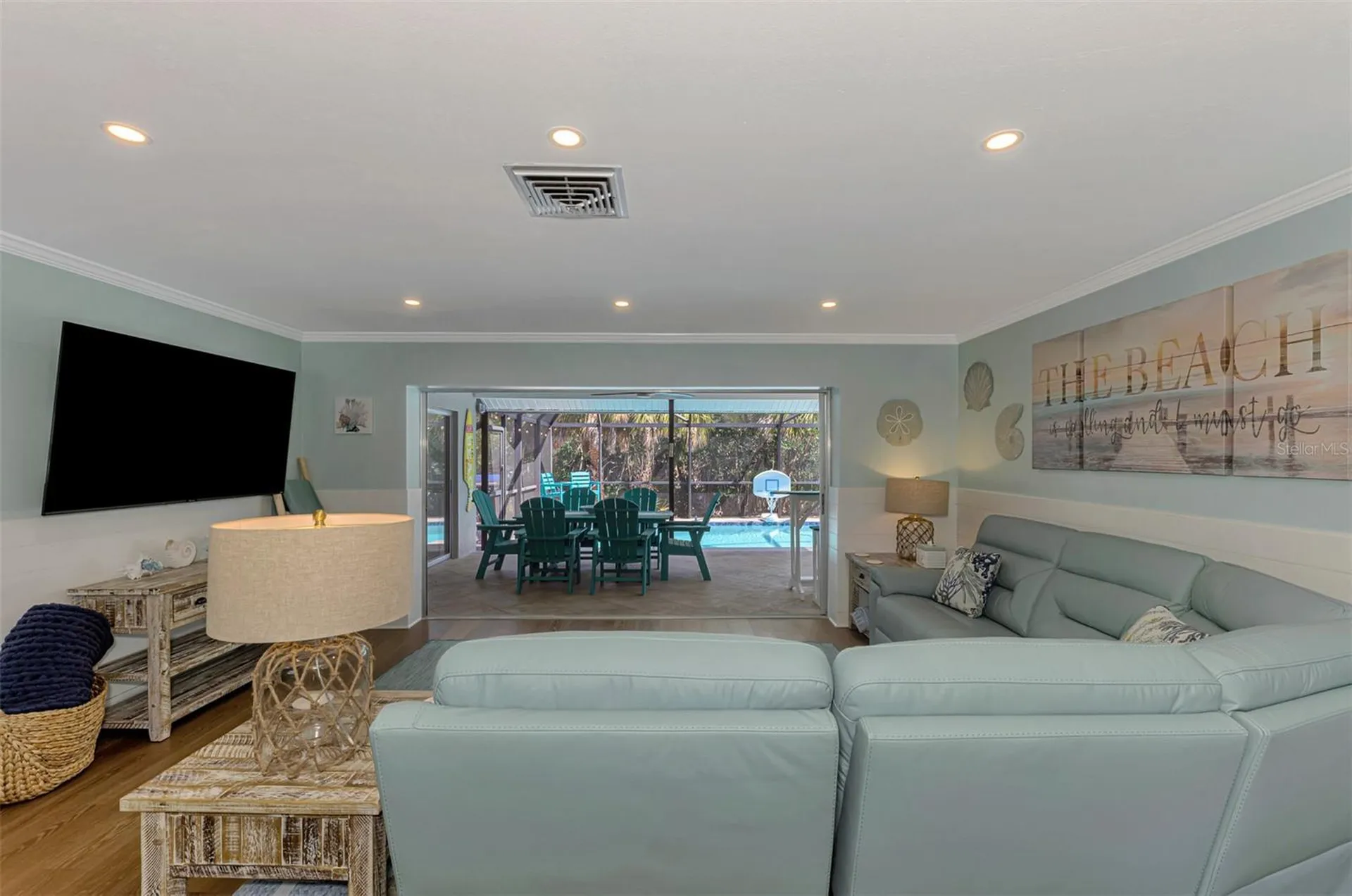 307 Avenida De Paradisio Sarasota FL 34242