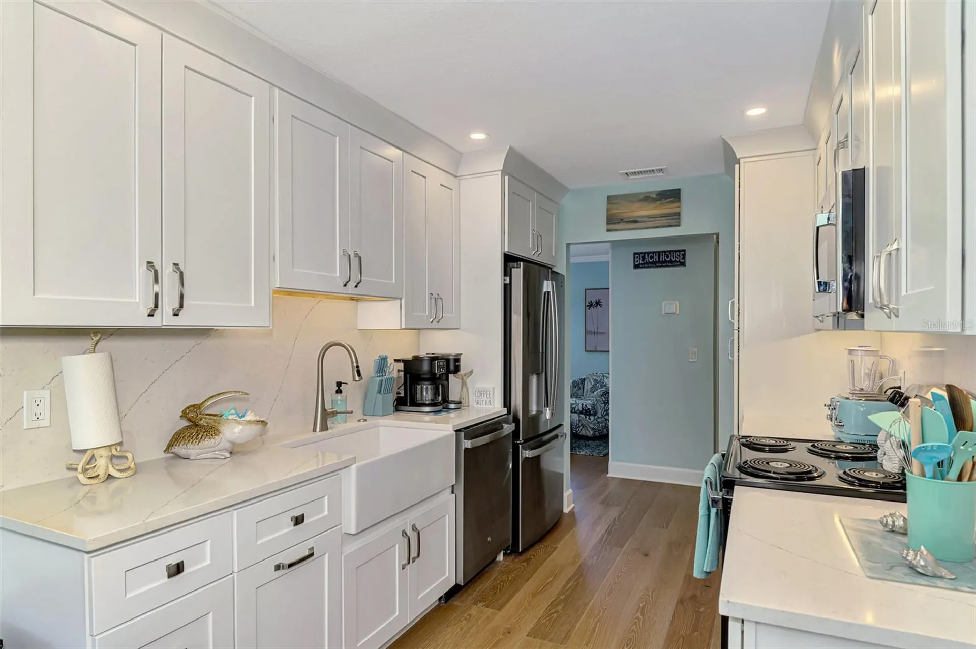 307 Avenida De Paradisio Sarasota FL 34242