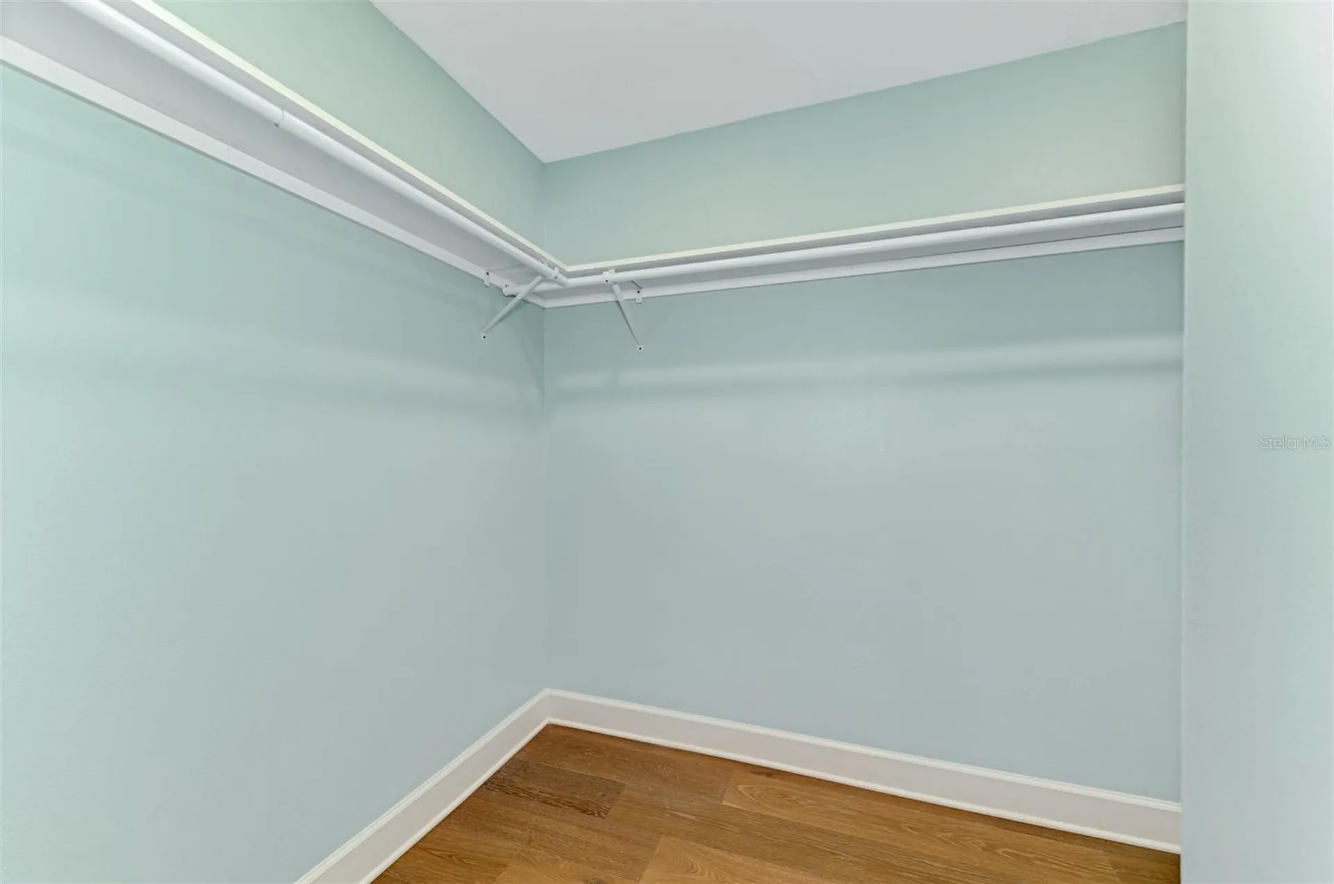 307 Avenida De Paradisio Sarasota FL 34242