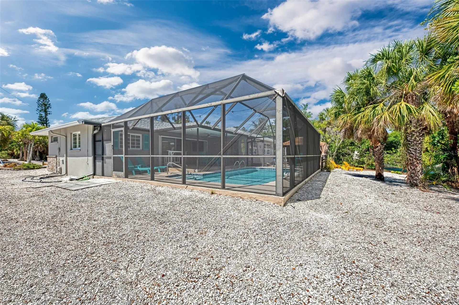307 Avenida De Paradisio Sarasota FL 34242