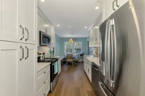 307 Avenida De Paradisio Sarasota FL 34242