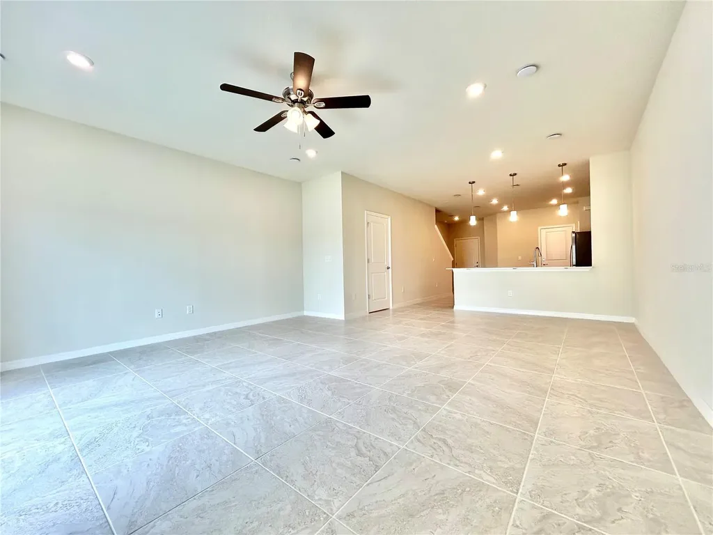 4652 Sparkling Shell Avenue Kissimmee FL 34746