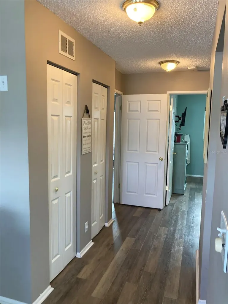 5967 Terrace Park Drive N St Petersburg FL 33709
