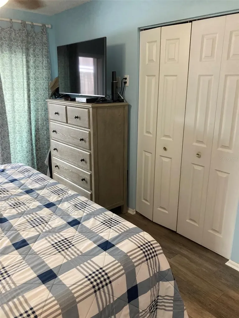 5967 Terrace Park Drive N St Petersburg FL 33709