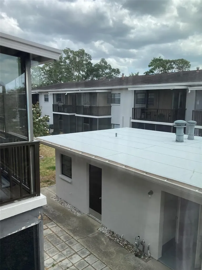 5967 Terrace Park Drive N St Petersburg FL 33709