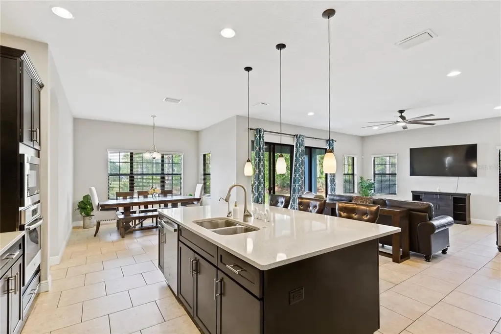31976 Watoga Loop Wesley Chapel FL 33543