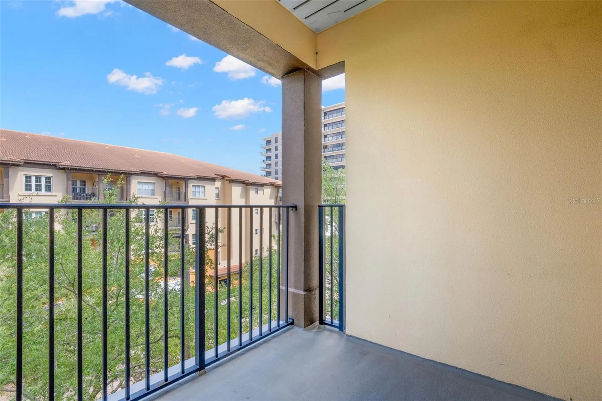 200 4th Avenue S St Petersburg FL 33701